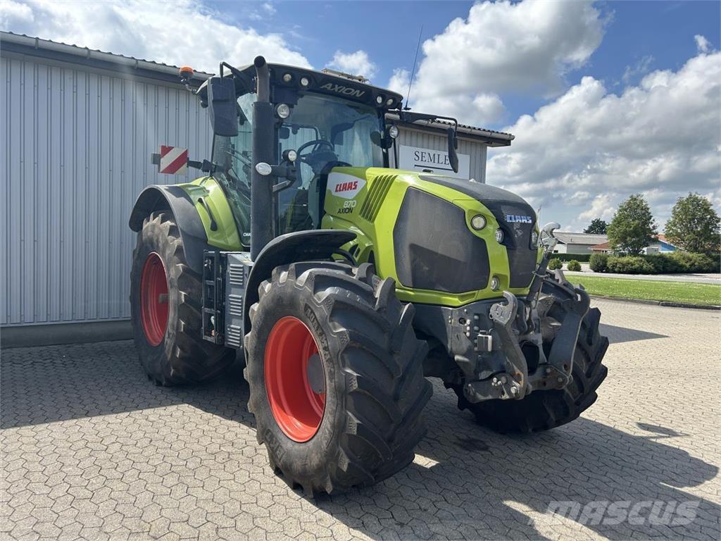 CLAAS AXION 870 Traktory