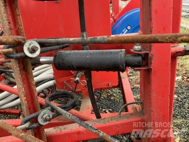 CMN FLEX WEEDER Brány