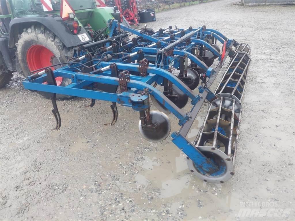 Dal-Bo Dinco 560 Brány