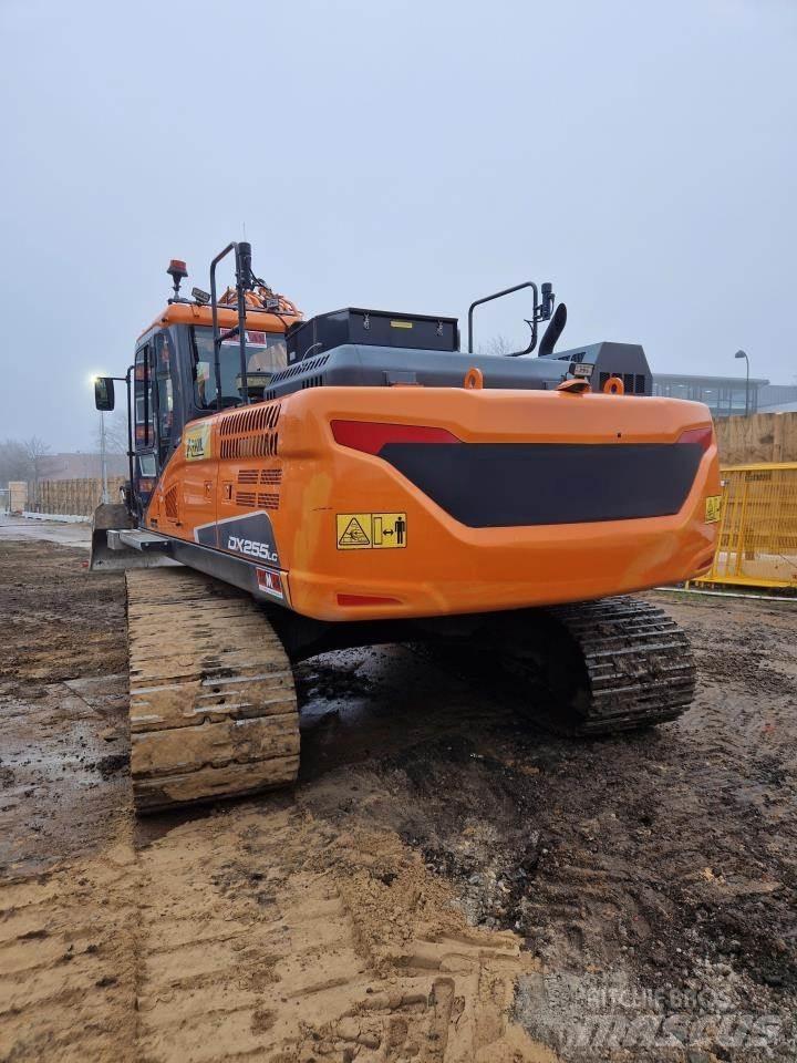 Doosan 255-5 Pásová rýpadla