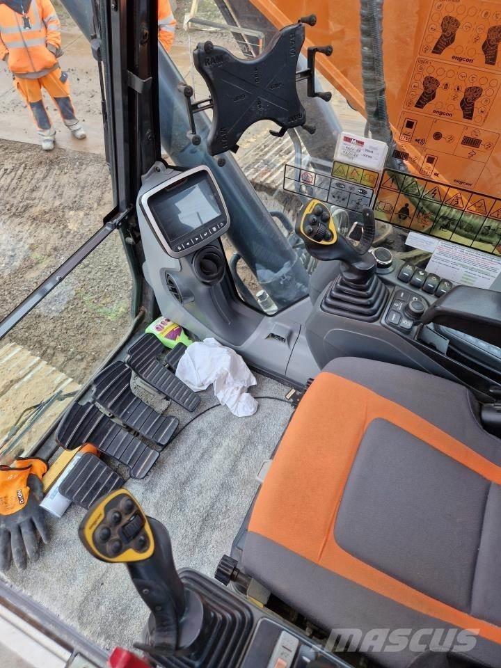 Doosan 255-5 Pásová rýpadla