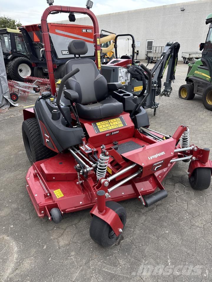 Ferris ZT 3300ISX Kompaktní traktory