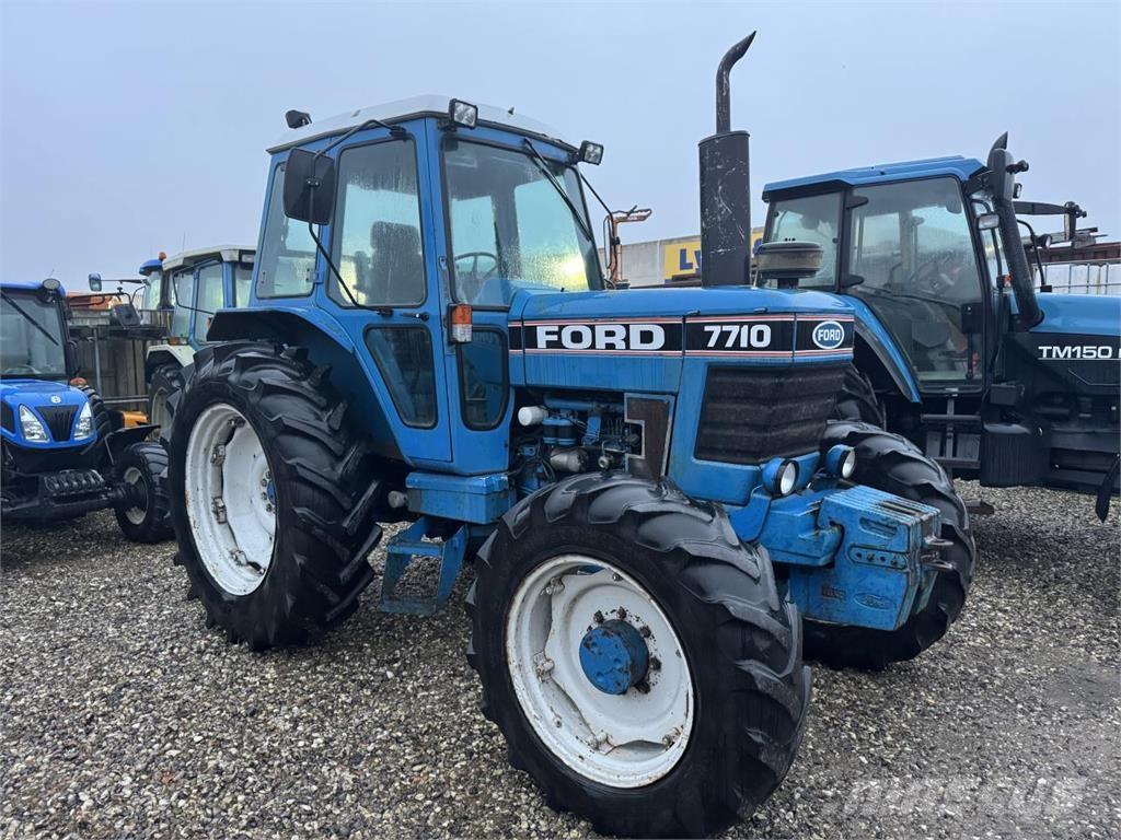 Ford 7710 Traktory