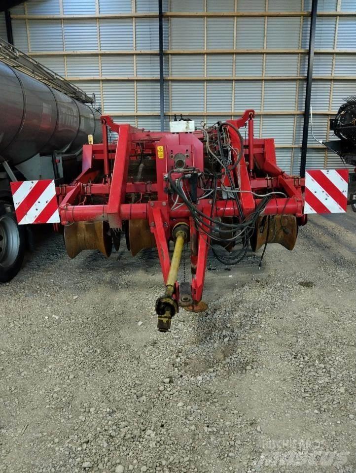 Grimme RL3000 Řádkové kultivátory