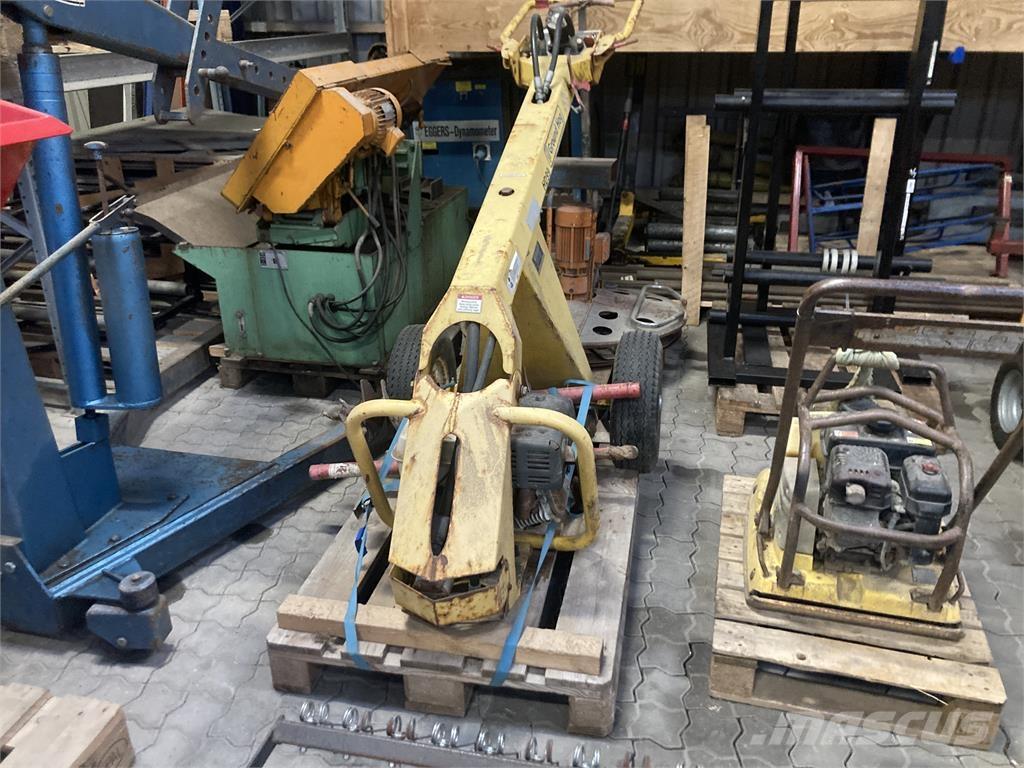  GROUND HOG HD99 Komunální technika - ostatní