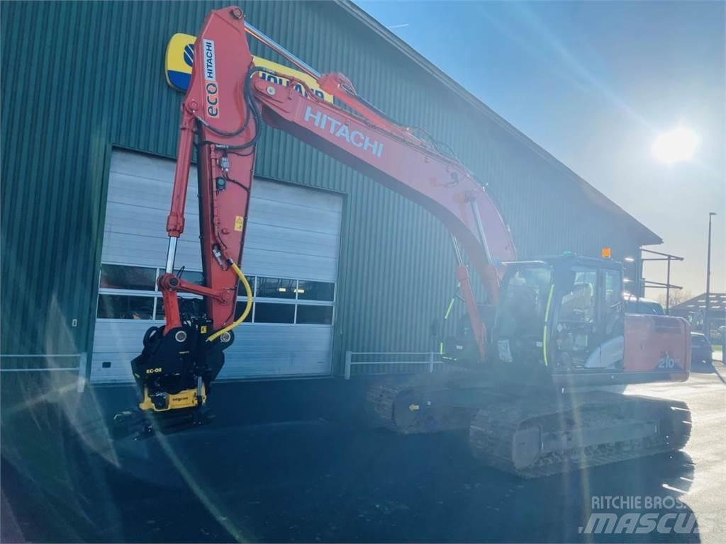 Hitachi ZX210-6 Pásová rýpadla