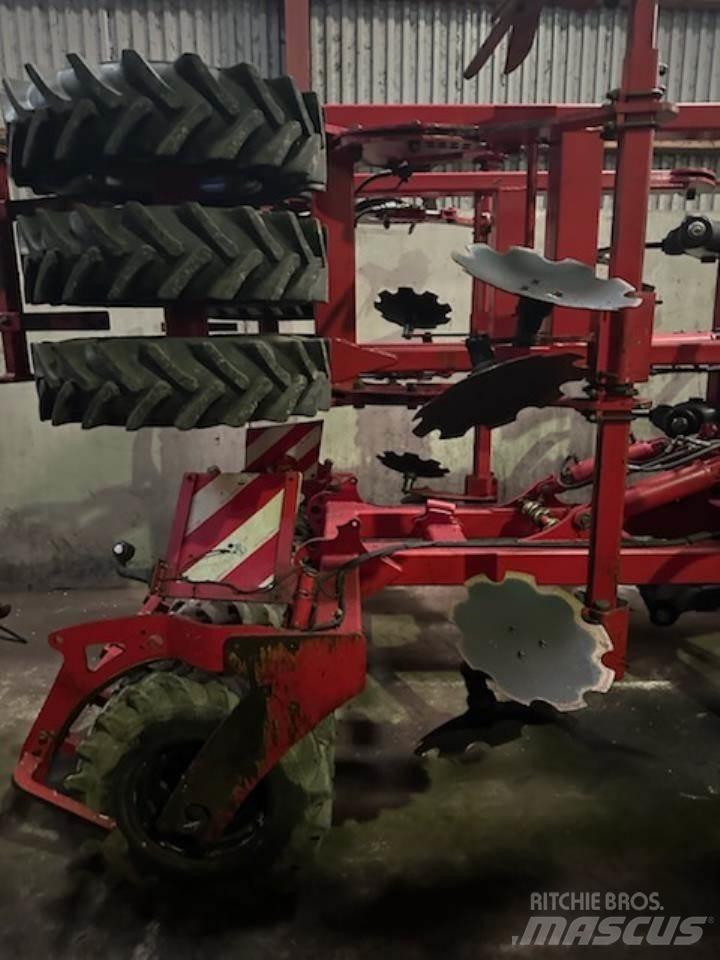 Horsch TIGER 4 MT Talířové brány