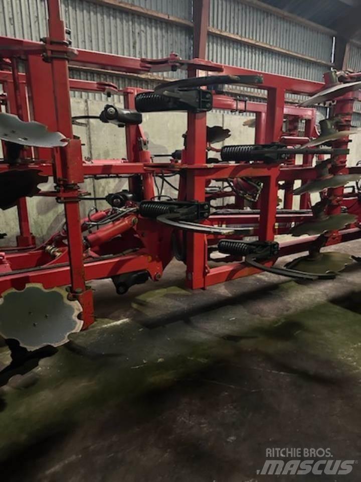 Horsch TIGER 4 MT Talířové brány