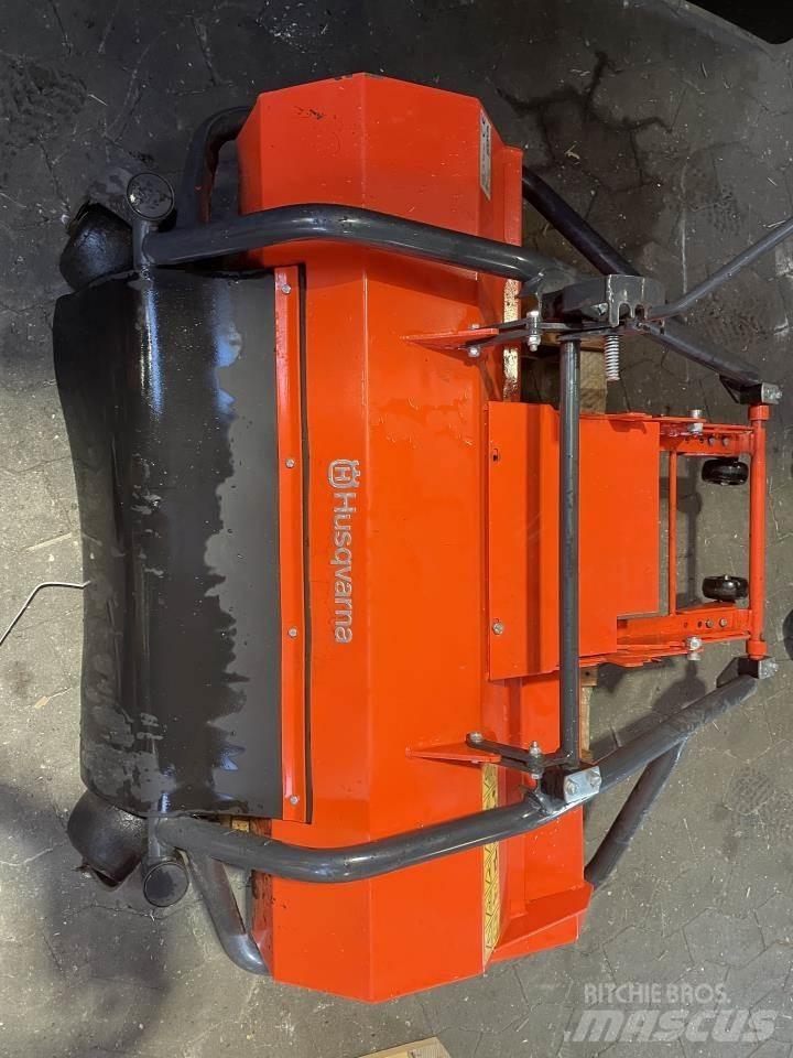 Husqvarna P100 Žací stroje