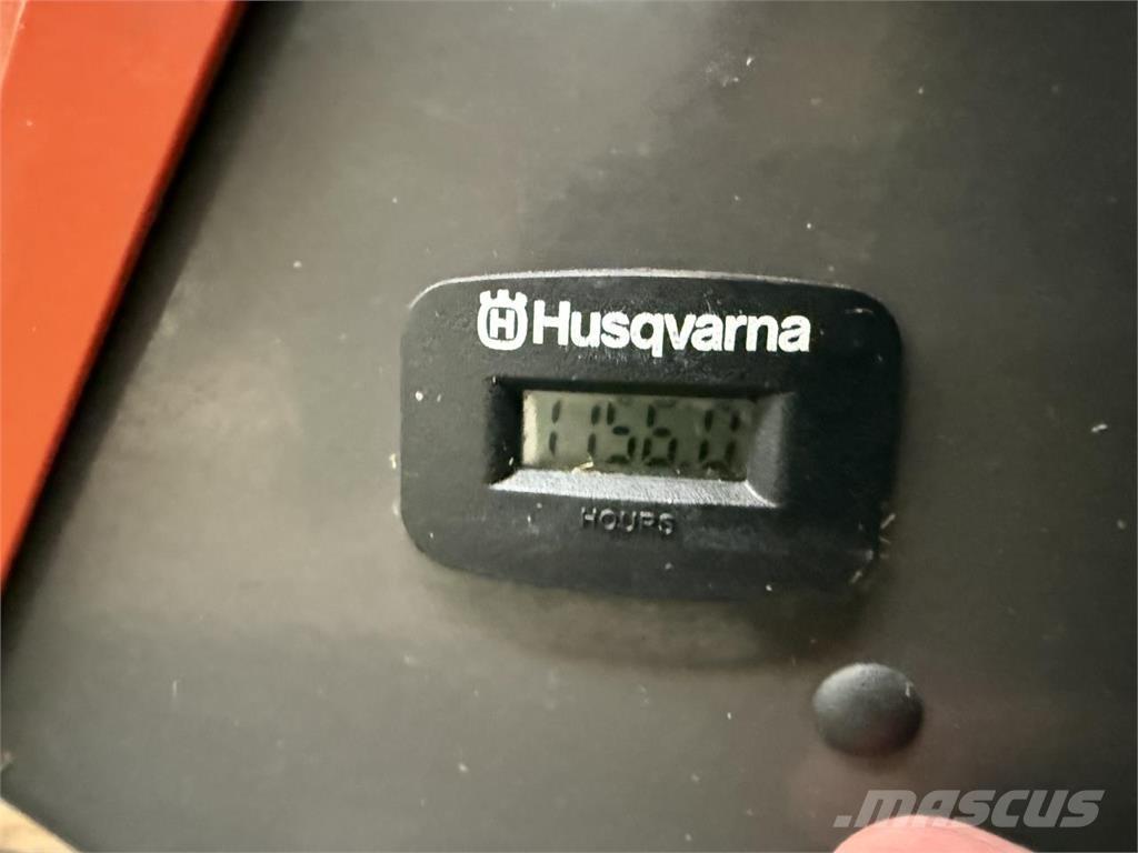 Husqvarna P525D Žací stroje