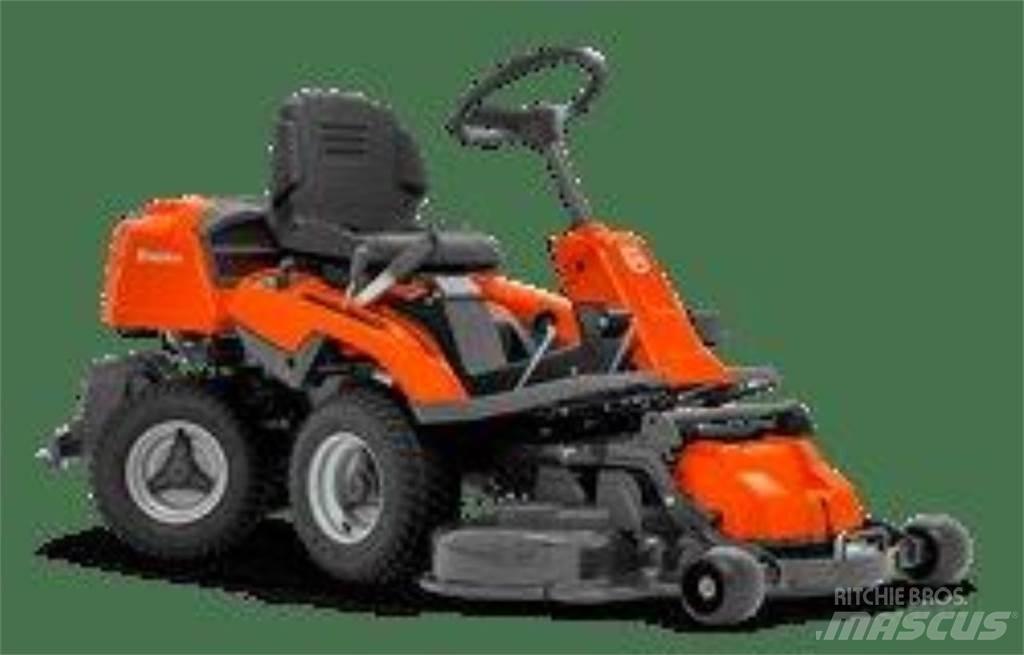 Husqvarna R214C Kompaktní traktory