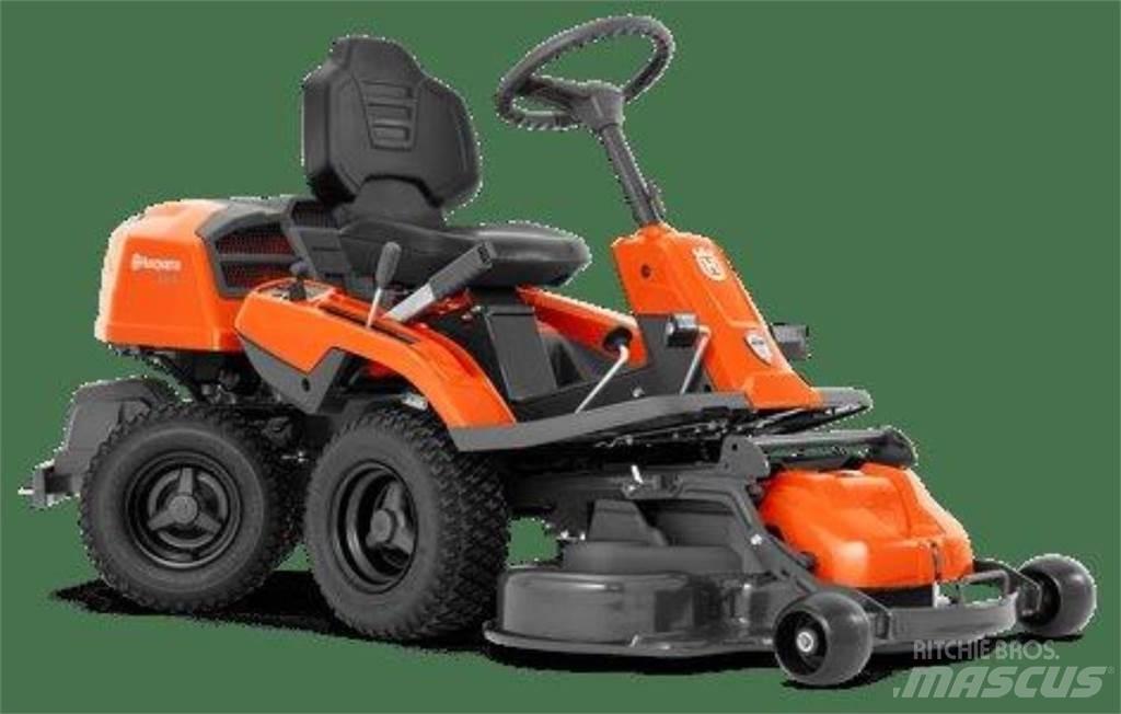 Husqvarna R214TC Kompaktní traktory