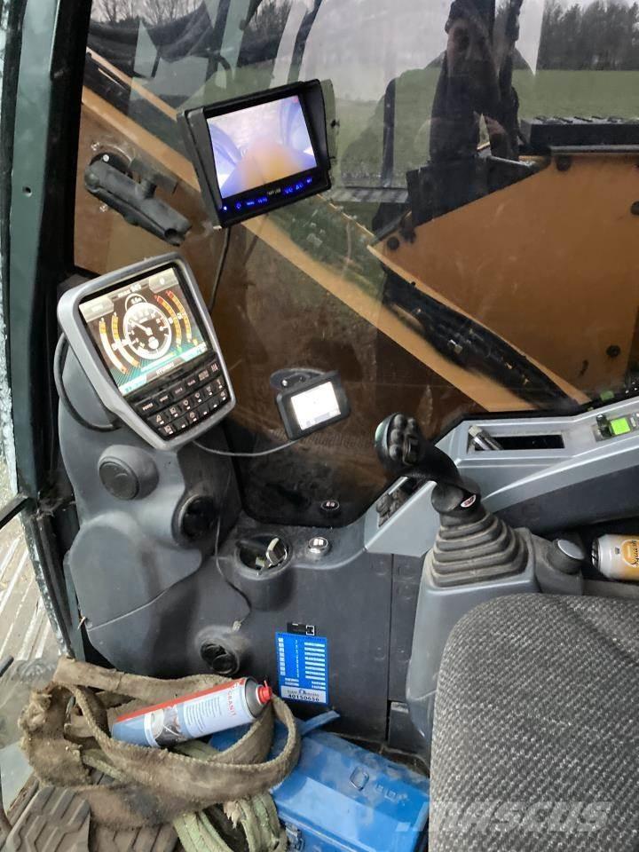 Hyundai HX 145 Pásová rýpadla