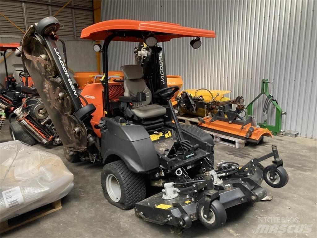 Jacobsen HR700 Žací stroje