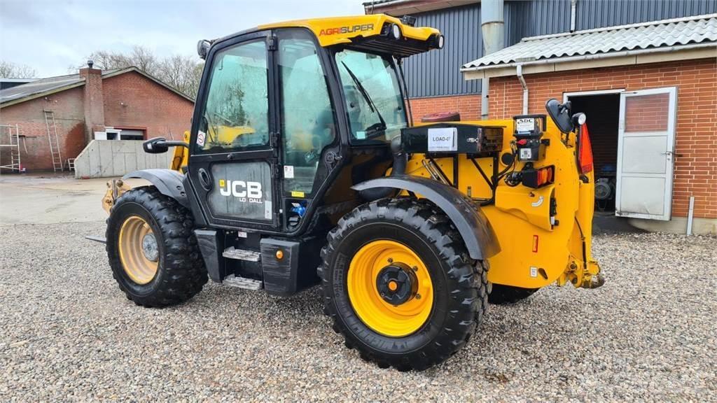 JCB 541-70 Teleskopické manipulátory
