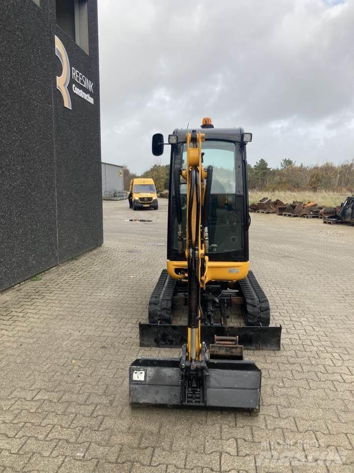 JCB 8020 CTS Mini rýpadla < 7t