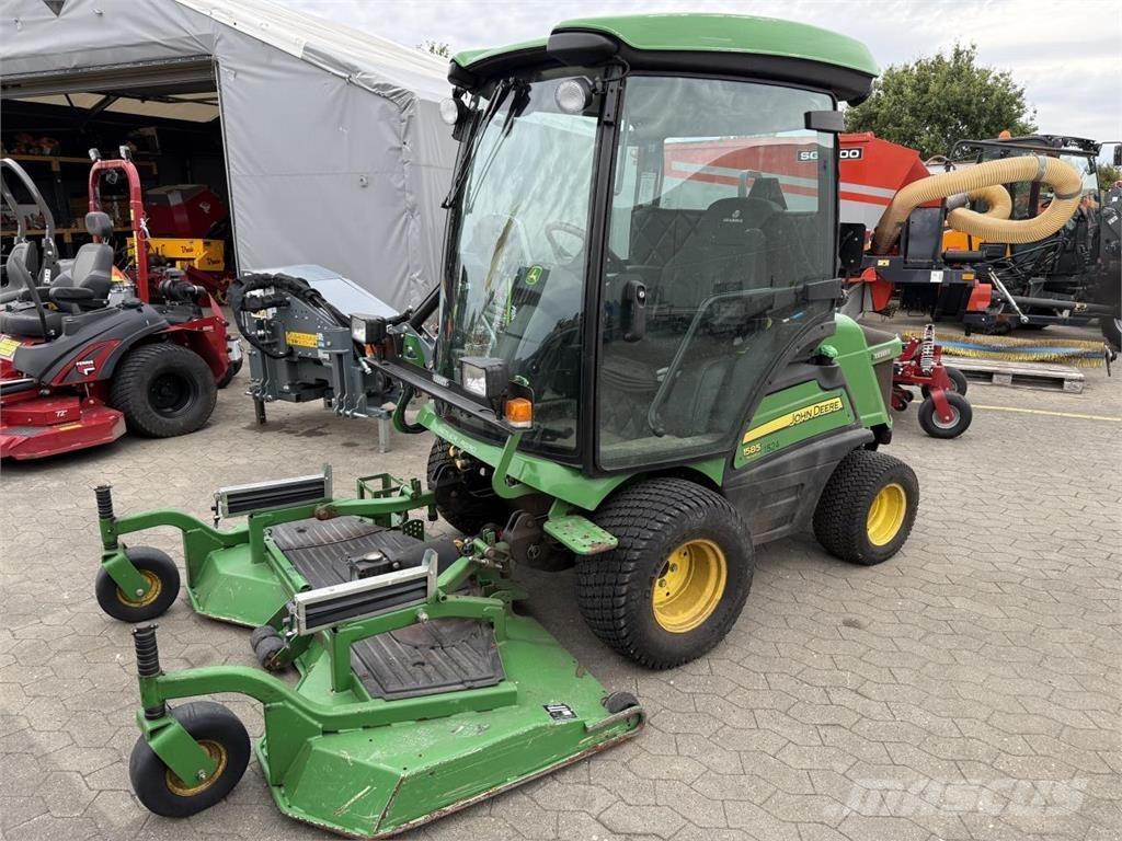 John Deere 1585 Nosiče nářadí
