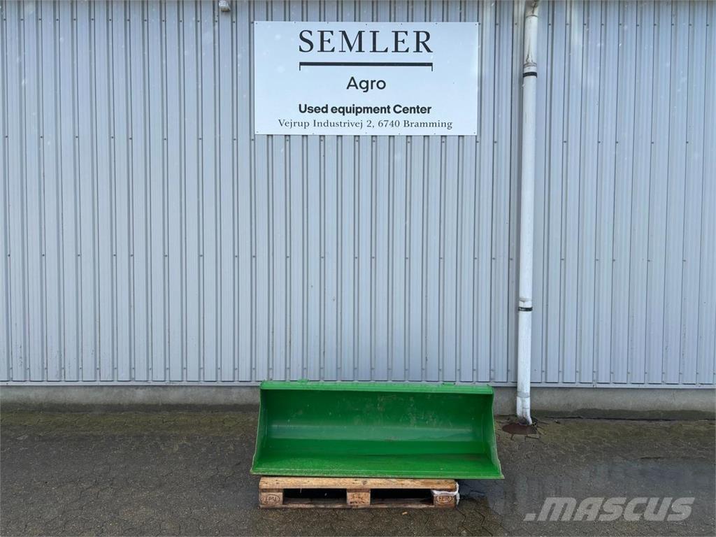 John Deere 160 CM Komunální technika - ostatní