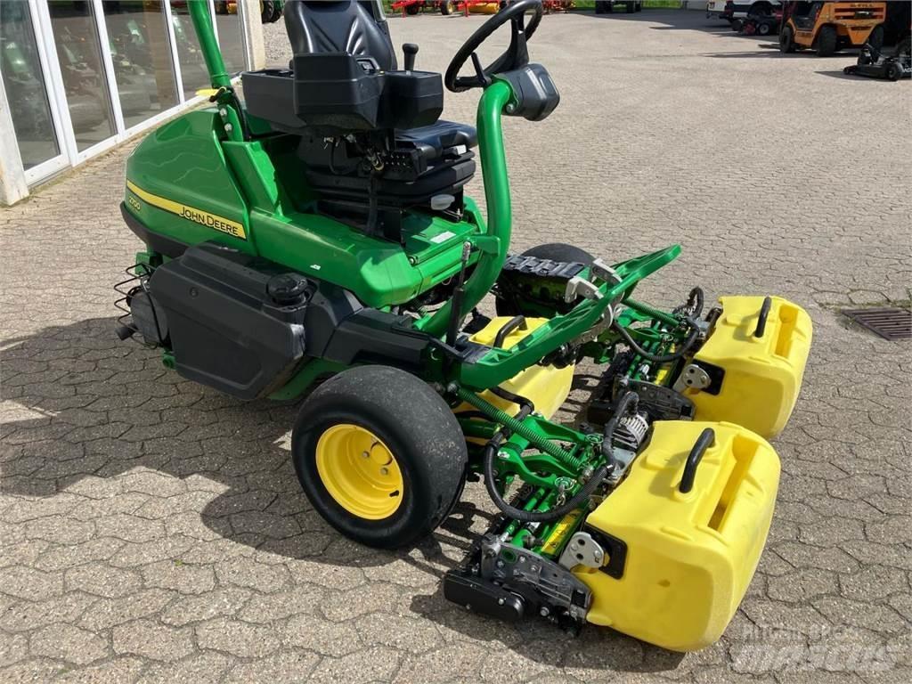 John Deere 2700 Sekačky fervejí
