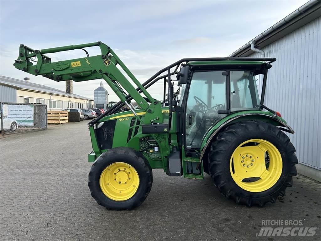 John Deere 5100M Traktory
