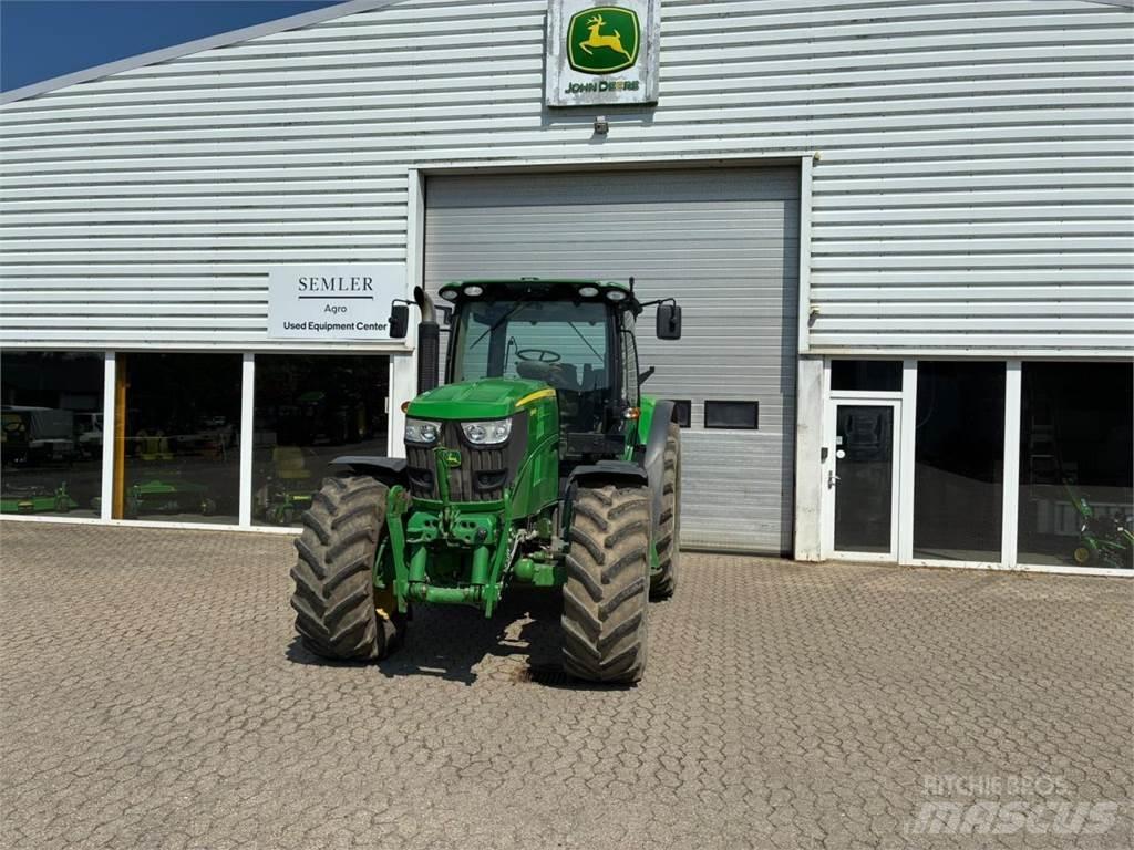 John Deere 6140R Traktory