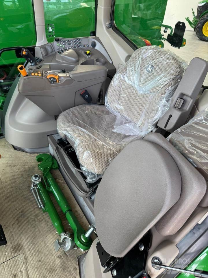 John Deere 6195M Traktory