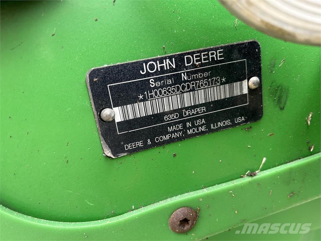 John Deere 635D Kombajnové hlavice