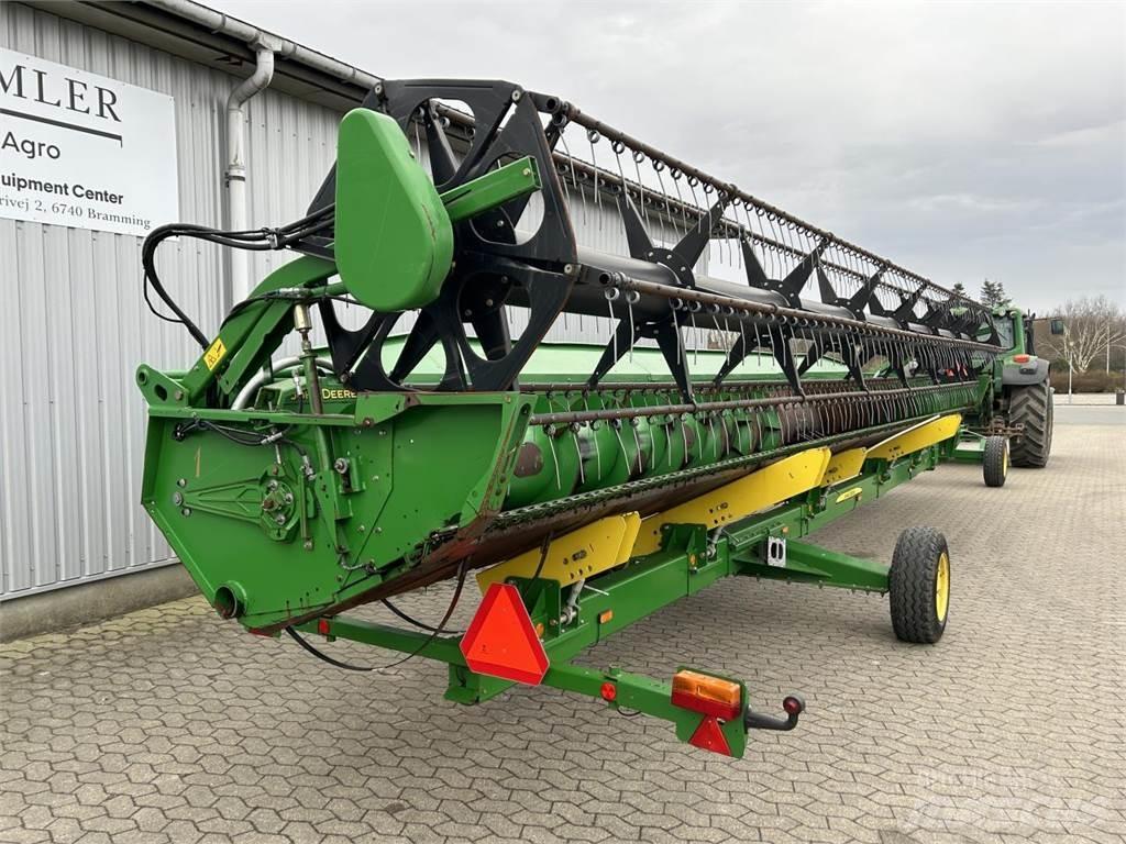 John Deere 635R Kombajnové hlavice