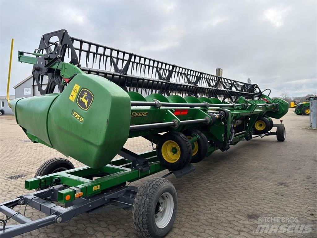 John Deere 735D Kombajnové hlavice