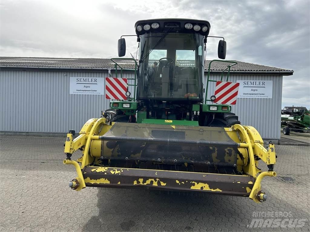 John Deere 7500 Sklízecí řezačka