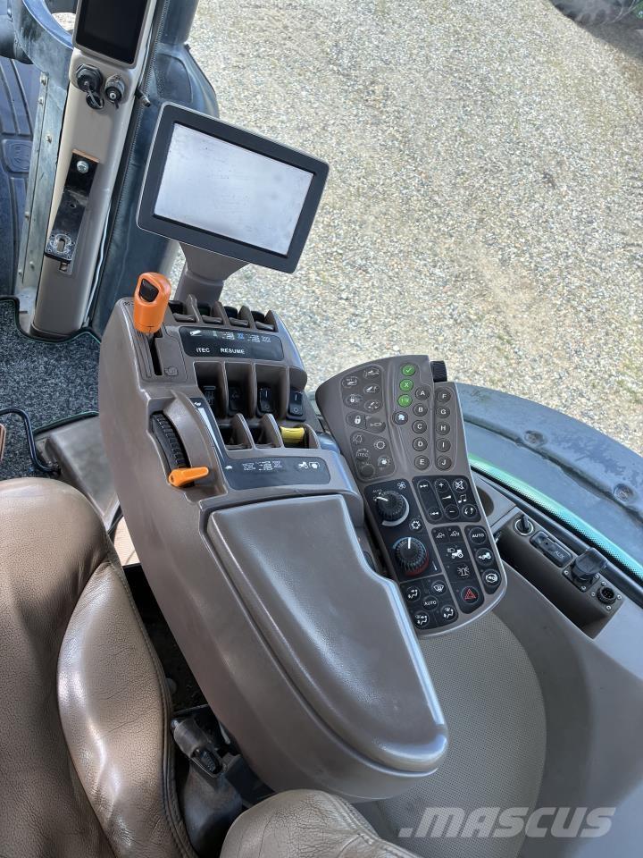John Deere 8360 Traktory