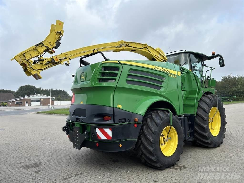 John Deere 8600I Sklízecí řezačka