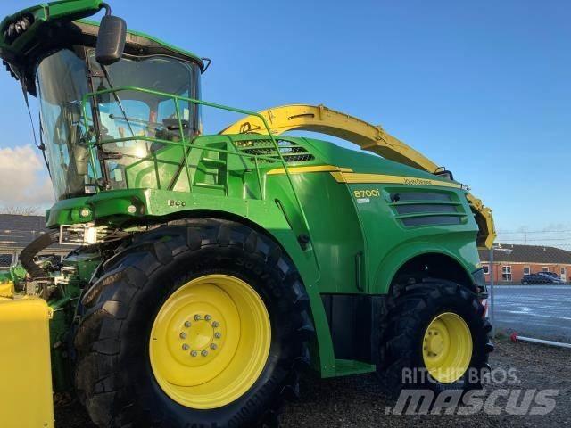 John Deere 8700 Sklízecí řezačka