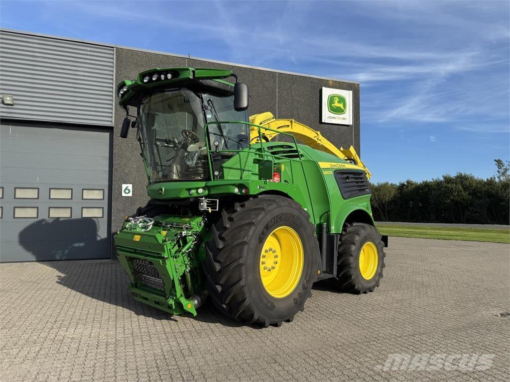 John Deere 9800 Sklízecí řezačka