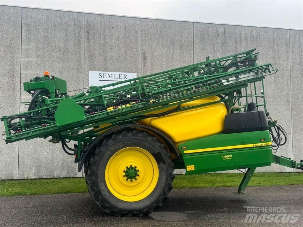 John Deere R952I Tažené postřikovače
