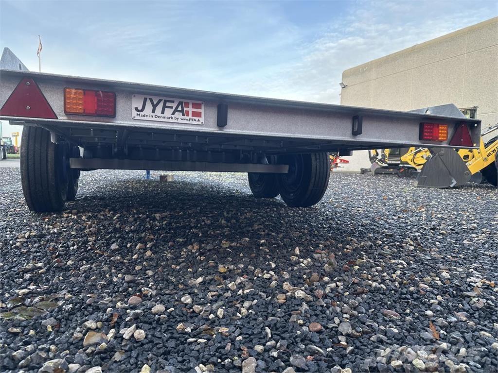 Jyfa HEM700 Podvalníky