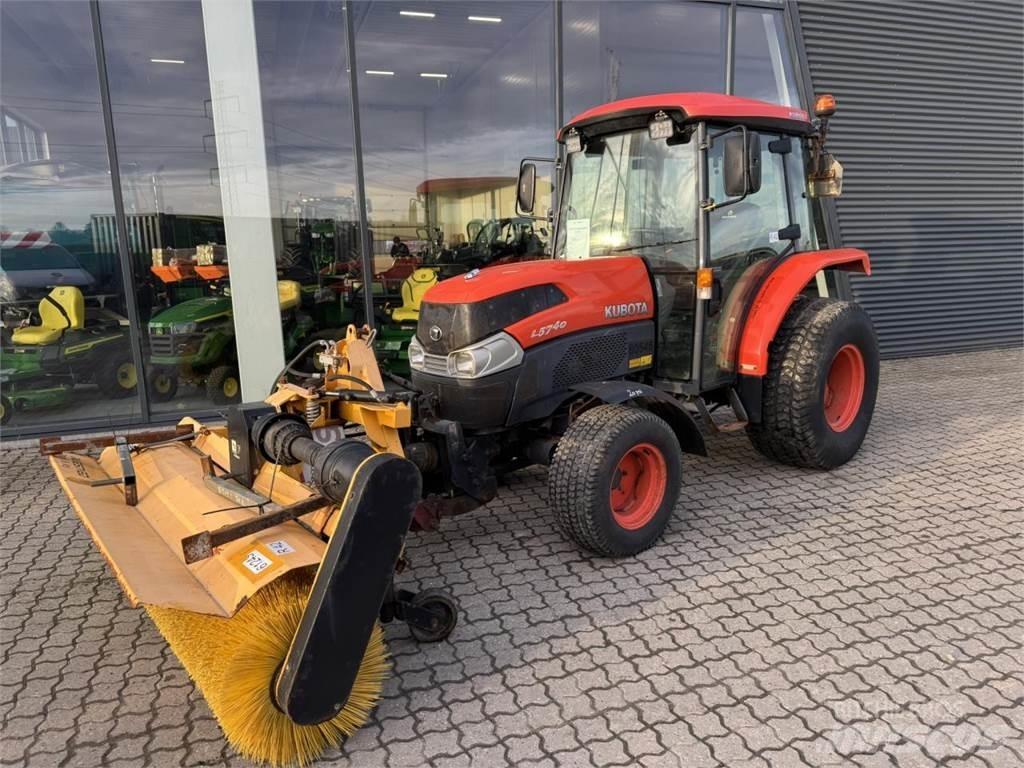 Kubota 5740 Kompaktní traktory