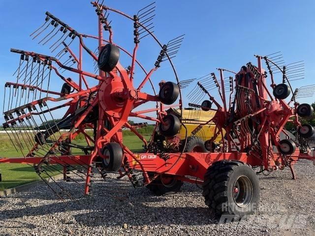 Kuhn GA13131 Obraceče a shrabovače sena