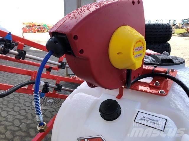 Kuhn P300 Komunální technika - ostatní