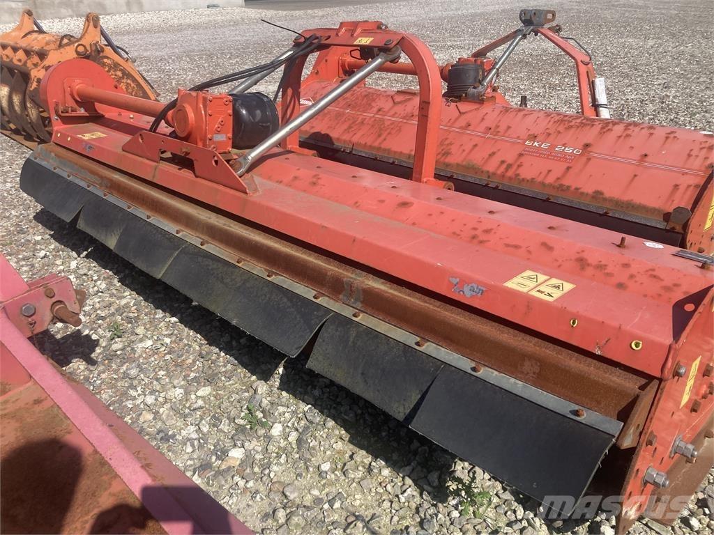 Kuhn VKM 305 Žací stroje