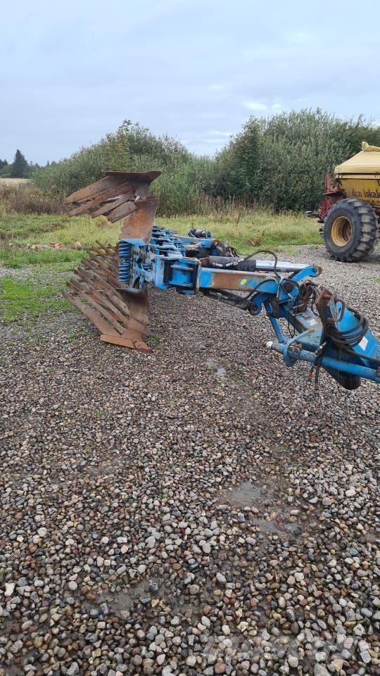 Lemken 6 F Oboustranné pluhy