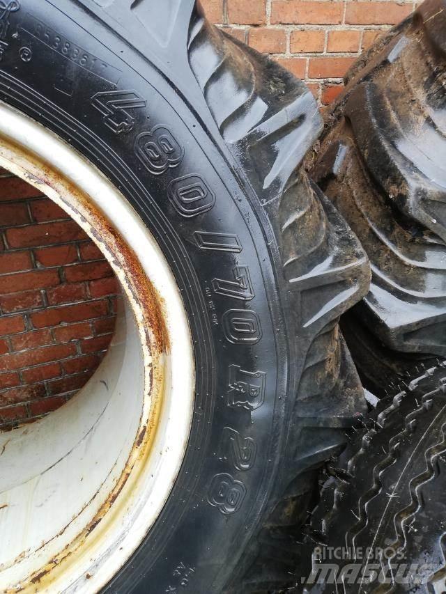 NDI 480/70R28 Pneumatiky, kola a ráfky