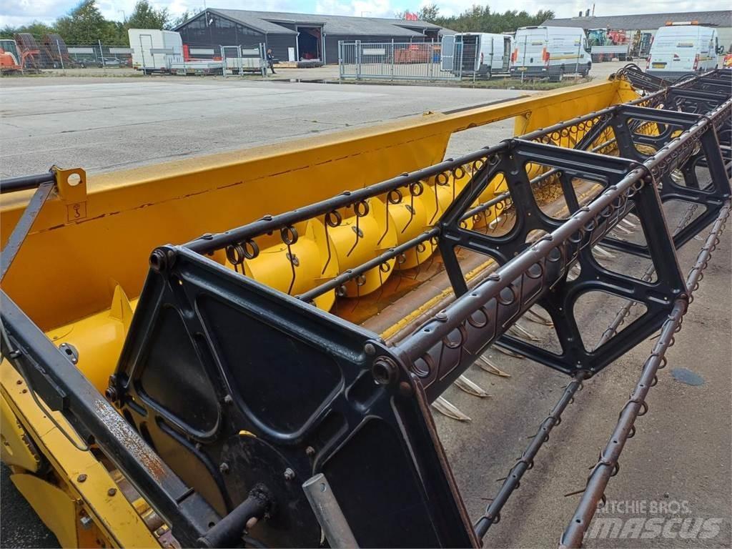 New Holland 30 X Kombajnové hlavice