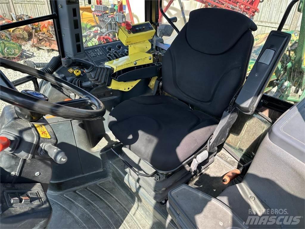 New Holland 8360 Traktory