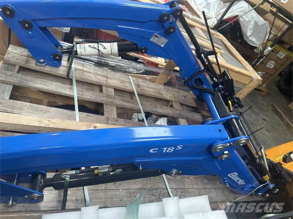 New Holland C18S Kompaktní traktory