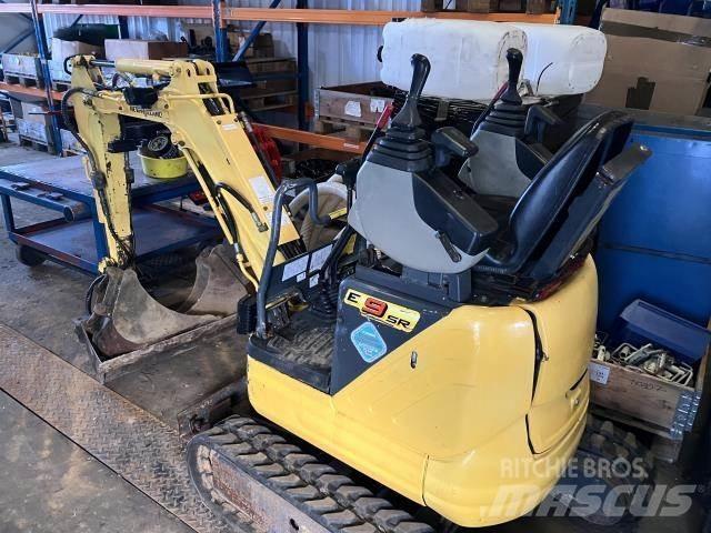 New Holland E09SR Mini rýpadla < 7t