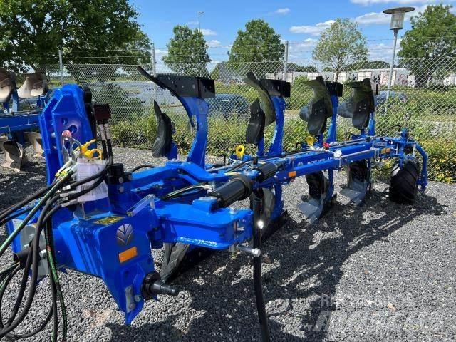 New Holland PHVH4 Oboustranné pluhy