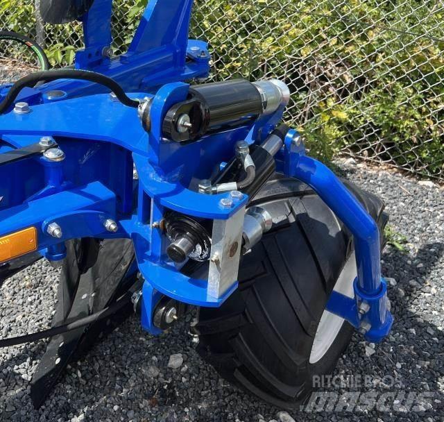 New Holland PMVH4 Oboustranné pluhy
