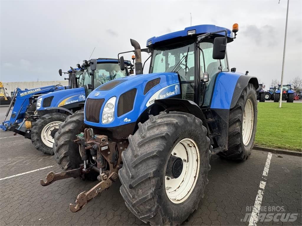 New Holland T7550 Traktory
