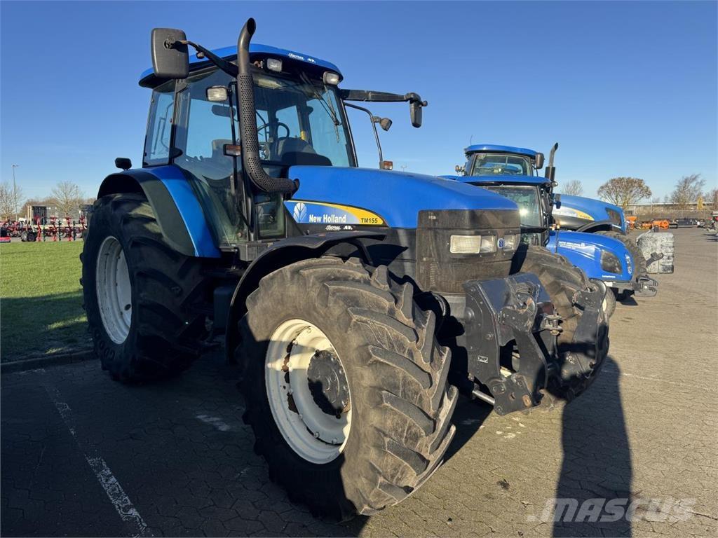 New Holland TM155 Traktory